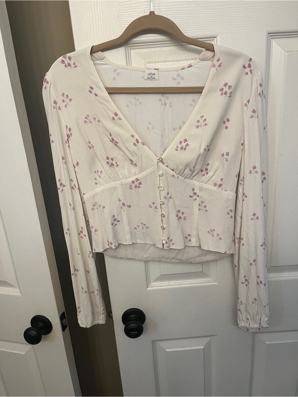 Wilfred Cream Top with Pink Floral Print and Button Front size M